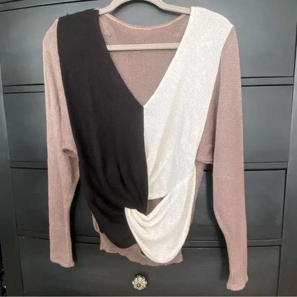 Vintage Casa Mela Sweater - Picture 2 of 5